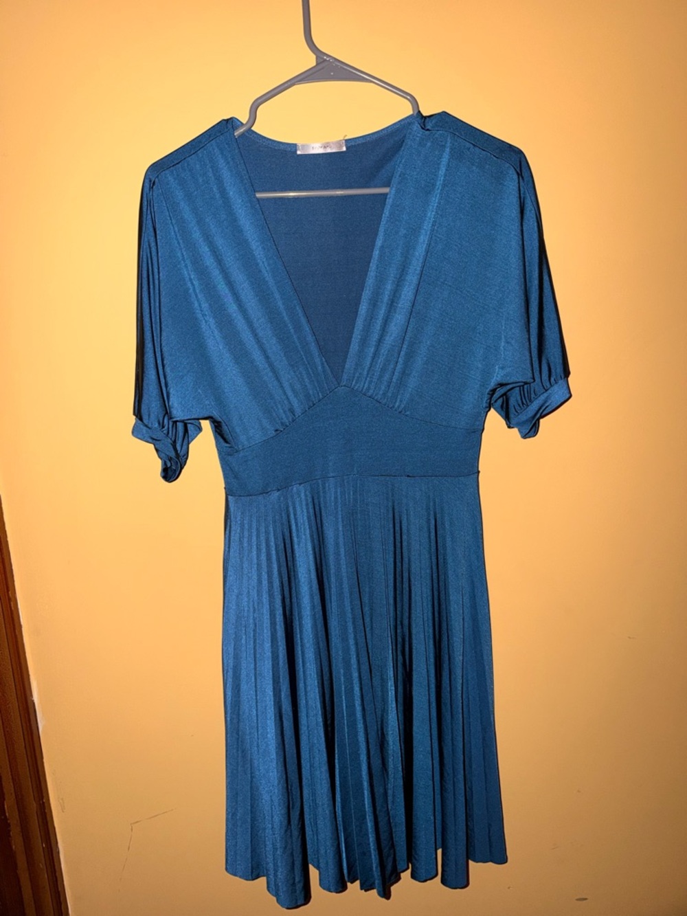 Soprano Teal V-Neck Midi Dress